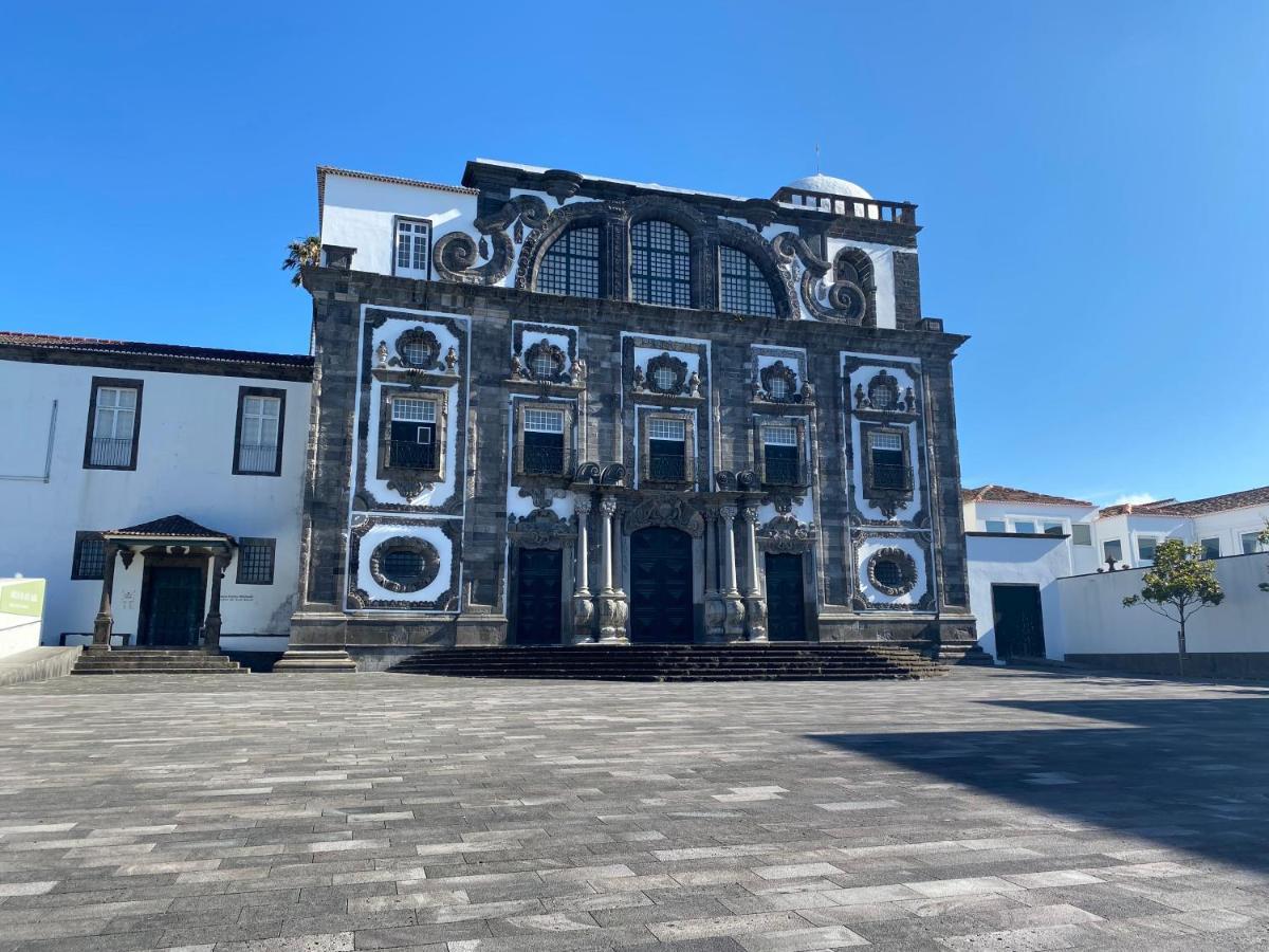 Central House Al Ponta Delgada 외부 사진